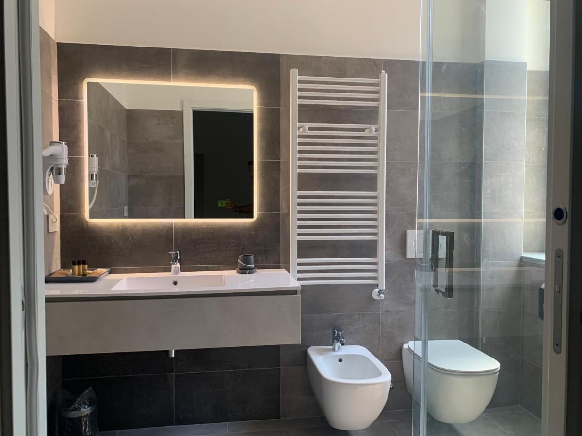 Ripa150 - Smart Apartament Milano - Prada Bocconi Ieo Ied Forum Assago Navigli Duomo15Min 외부 사진